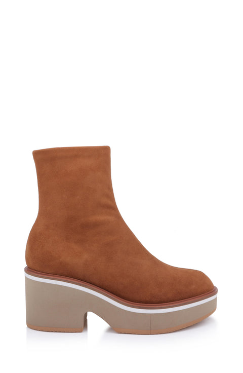 Clerae Allis women's shoe in brown suede, product view 3